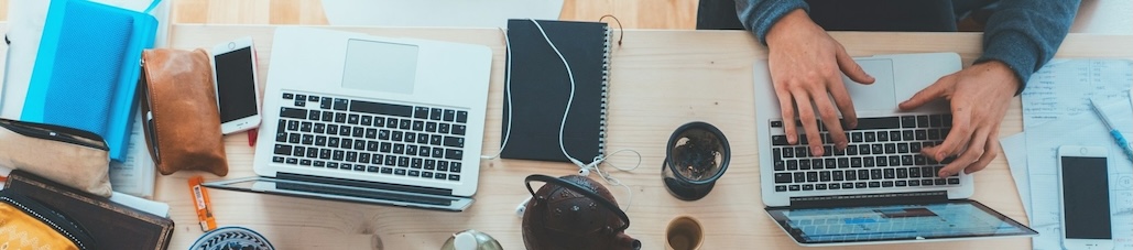 Teamarbeit und Berufliche Entwicklung im modernen Büro